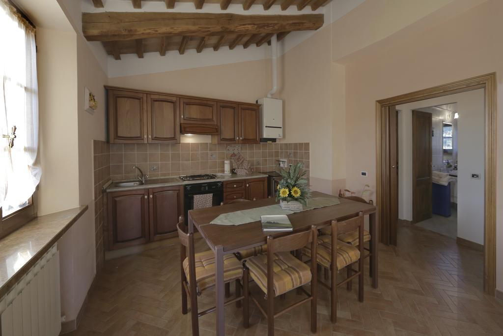 Agriturismo Bagnaia San Quirico dʼOrcia Δωμάτιο φωτογραφία